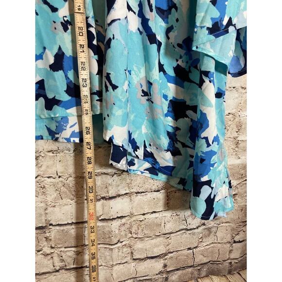 Catherines Top Womens 1XWP Turquoise Floral Flared Sleeve Asymmetric Hem Flowy - Picture 9 of 13